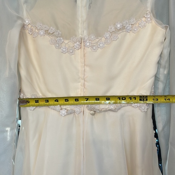Vintage wedding dress lace - Picture 7 of 7